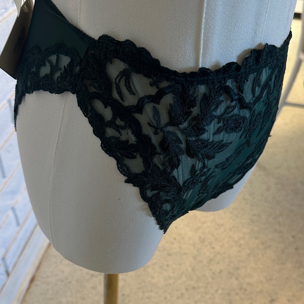 La Perla Dark Green Lace Lingerie Set - Picture 11 of 12